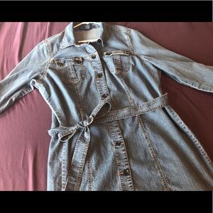 Denim button down dress with belt